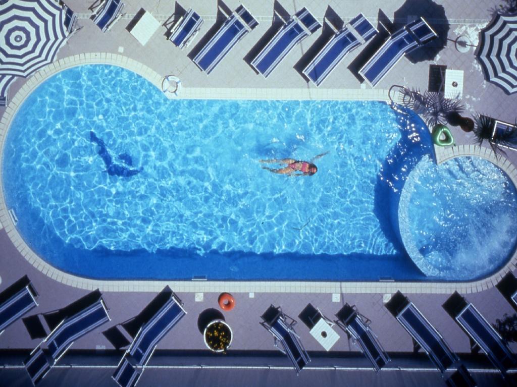Hotel Orizzonti Римини Екстериор снимка