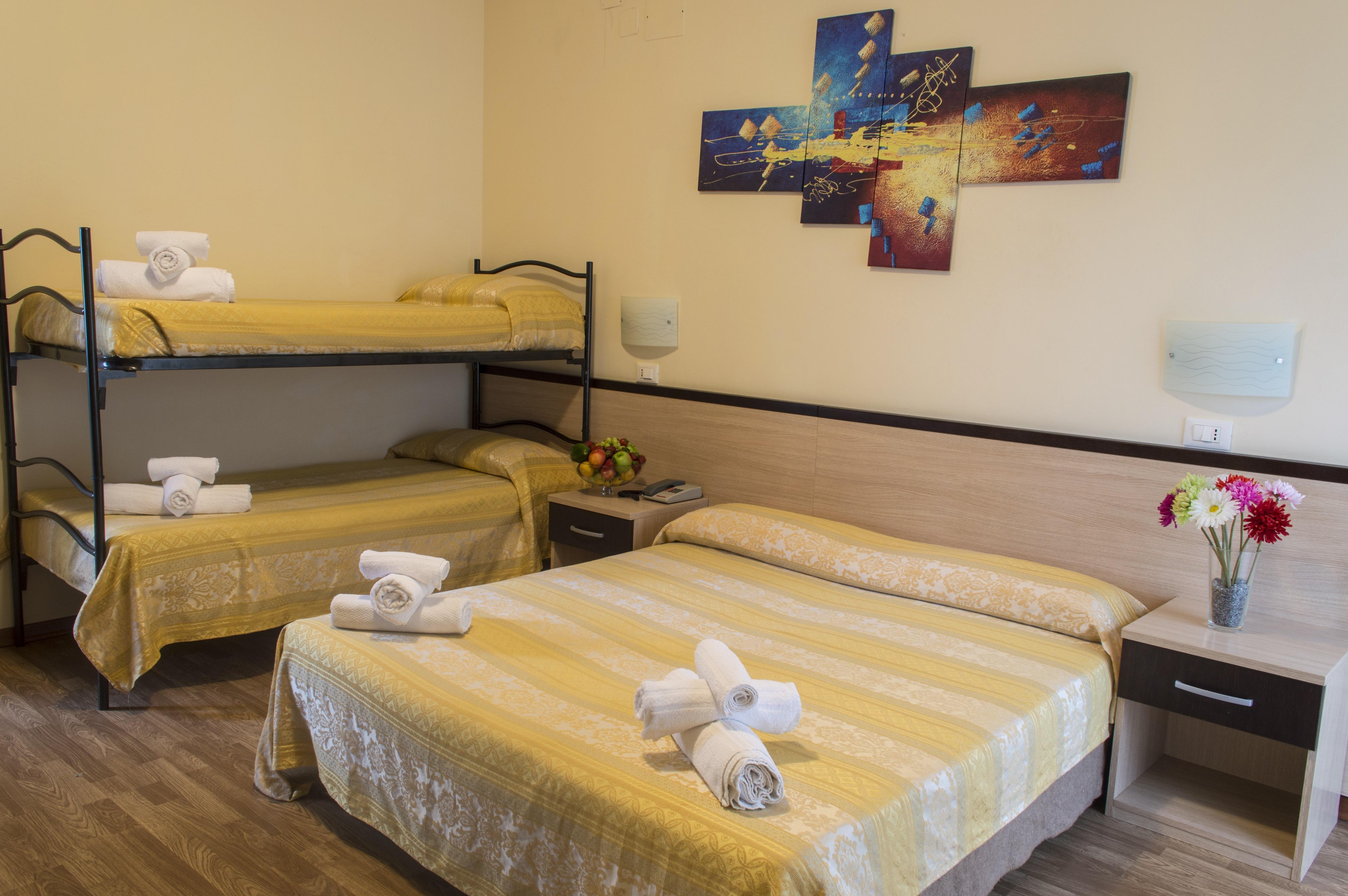 Hotel Orizzonti Римини Екстериор снимка