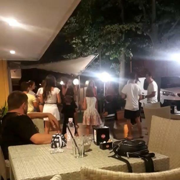 Hotel Orizzonti Римини Екстериор снимка